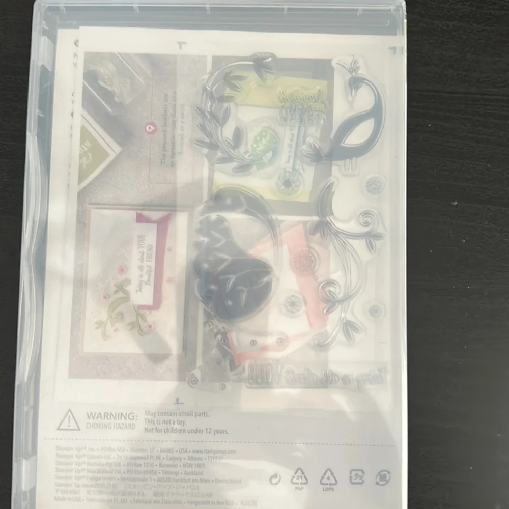 🎭 3/$25 - NWOT Beautiful Peacock stamp set of 12